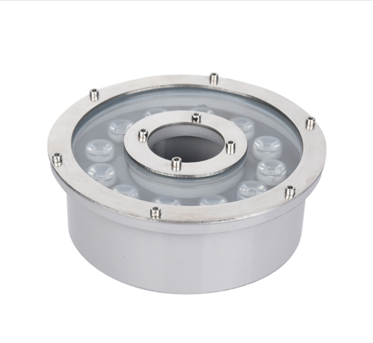 LED fountain light with high luminous efficiency