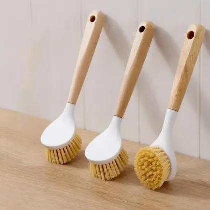 Natural Sisal Long-Handle Pot Brush