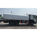 Truk tangki air 20000L merk Dongfeng Chassis