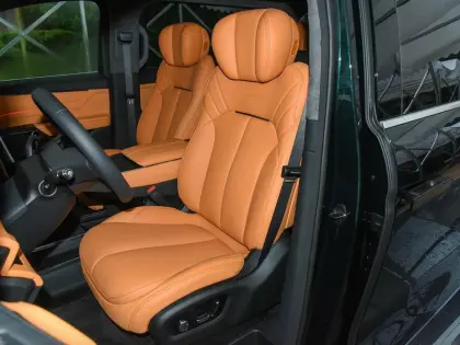 2024 Geely LEVC L380 large MPV electric new energy pure electric vehicle 8-seat 6-seat MPV