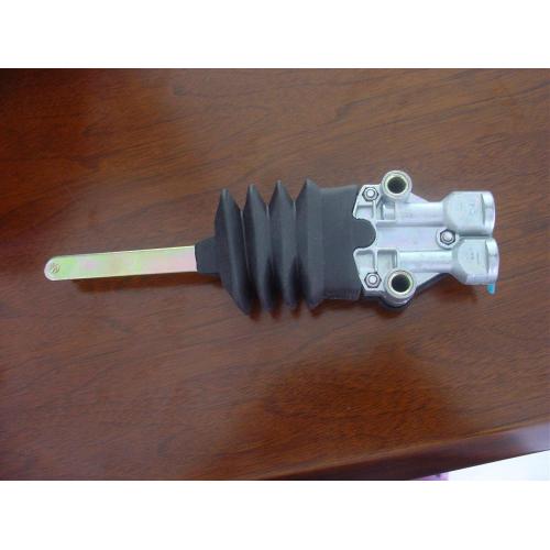 SCANIA TRUCK LEVELLING VALVE4640070010