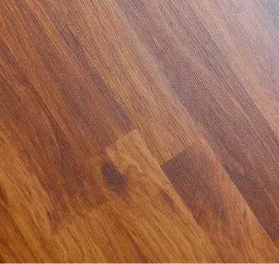 three strip pisos laminados flooring