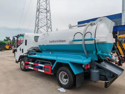 Kama 5000 Liter 5cbm Vacuum Sewage Sewer Cleaning Truck
