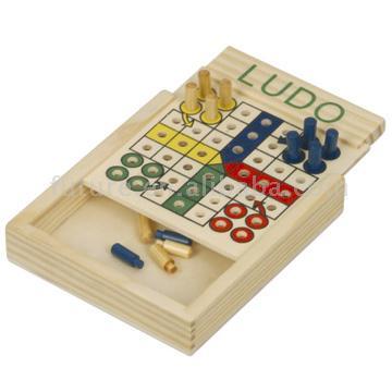 ludo set,3 1 in game,chess,chess board,game,travel game,wooden game,backgammon,ludo, tin game,tic-tac-toe,game,checker