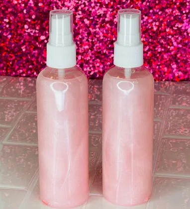 Gold Shimmery Strawberry Shortcake Body Spray - Shimmer Color Shifting Highlighting Illuminator