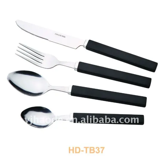 4 pcs cutlery set with plastic handle