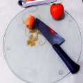 Tabla de cortar de vidrio de fruta limpia