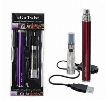 1.6ml Clearomizer EGO-C Twist CE4 Blister with Ajustable Votage at The Battery Bottom