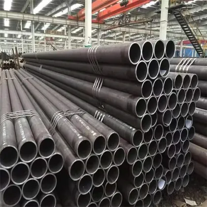 Seamless steel pipe for oil and gas pipeline