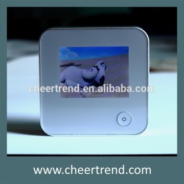 2.4 inch screen video power bank