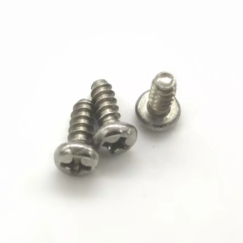 Phillips Pan Head Tapping Screw Flat Tail ST3*7