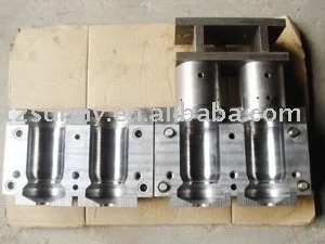 PET Can Mould