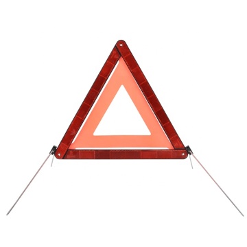 triangle de présignalisation à réflecteur haute visibilité