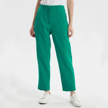 woman pant suit with different fabric