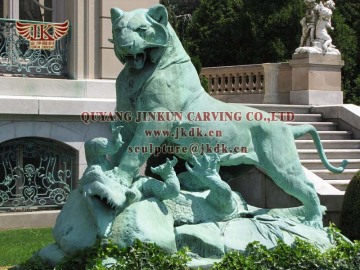 bronze lion sculpture