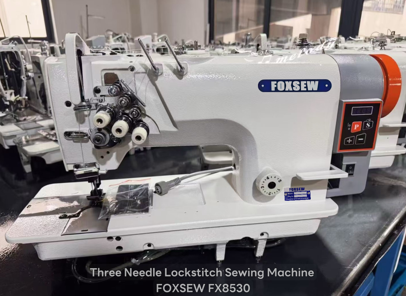 Three Needle Lockstitch Sewing Machine with Puller FOXSEW FX8530 -23