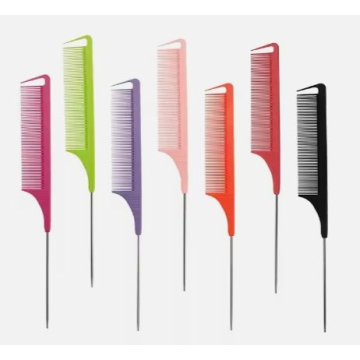Peigne coloré en fibre de carbone pour la coupe de cheveux