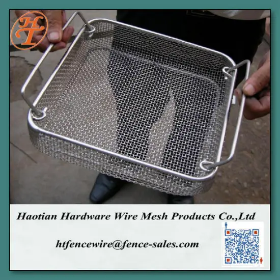 Metal wire mesh iron bucket