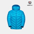 Chaqueta con capucha moderna para hombre