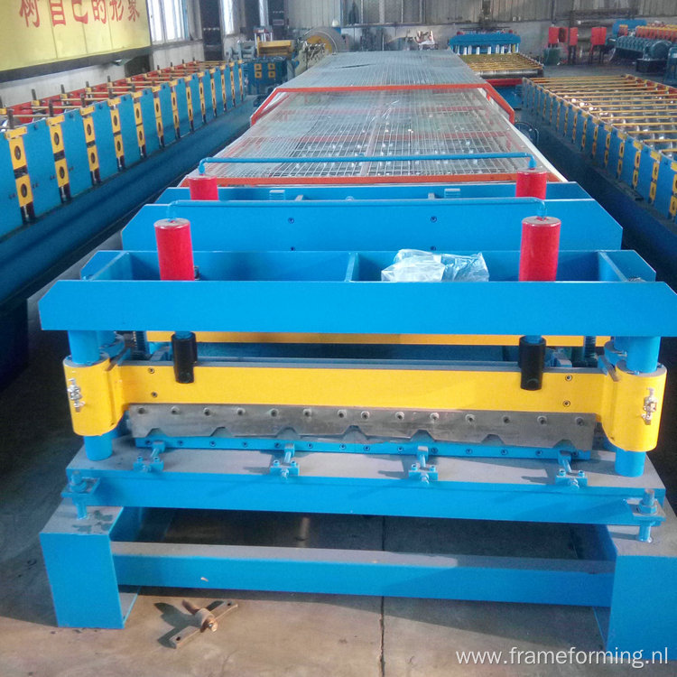 Metal Roof Tile Panel Cold Roll forming Machine