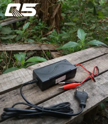 6V1A Automatic Trickle Lead acid battery Charger Storage Battery Charger