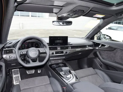 GERMAN Petrol Car Audi A4l