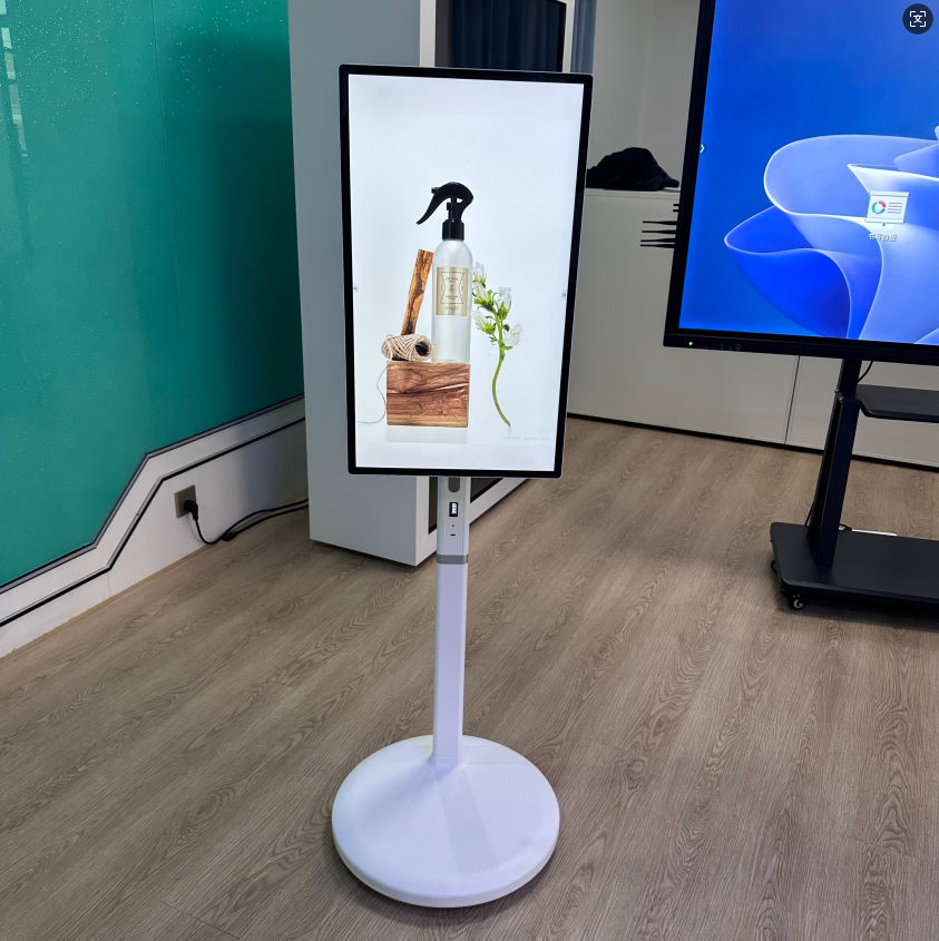 32-inch Android Touch Screen TV oo saaran wheels oo leh meelaynta gudaha ee baytari