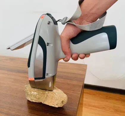 Handheld XRF Alloy Spectrometer: Portable X-ray Fluorescence Spectrometer Analyzer