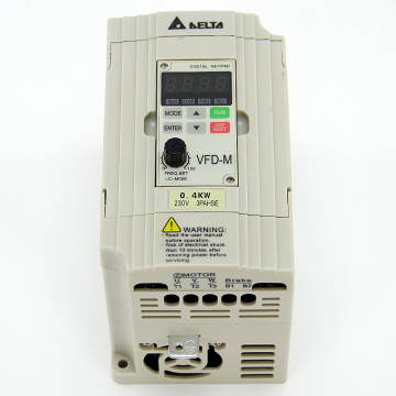 Inversor del operador de puerta de ascensor Delta VFD004M21A