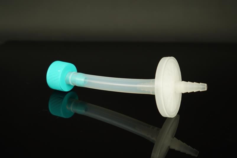Biofaktorní uzávěr s ventilačním filtrem PTFE