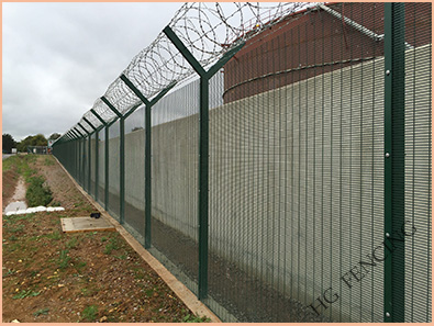 High Security Prison Fence with razor barbed wire