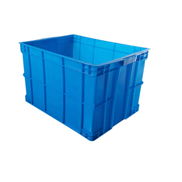 Durable waterproof plastic turnover box