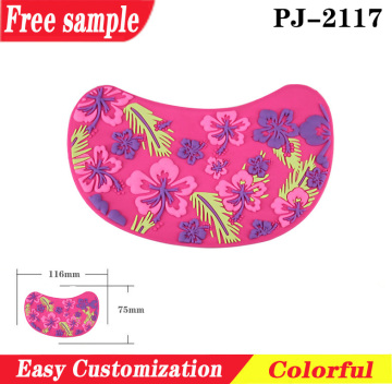 Flower pattern PVC charms upper accessories