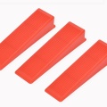Insert tile leveling wedge