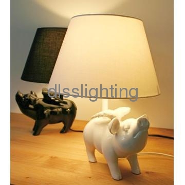 2012 New Modern pig Table lamp