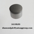 PDC diamond cutter for asphalt equipment