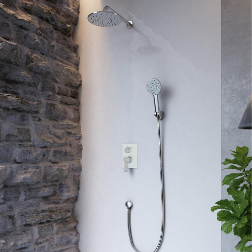 Ensemble de douche à deux fonctions encastré au mur