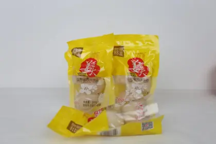 Chinese Foods Pickled Garlic
