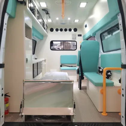 Jiangling Ford Intensive Care Ambulance