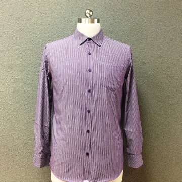 Camicia uomo manica lunga in cotone tinto in filo viola