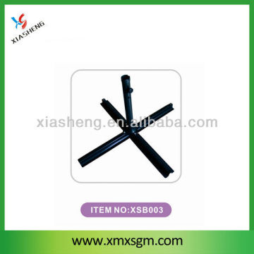Steel cross base