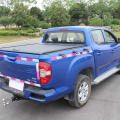 L200 met een aangepaste roller sluiterhoes