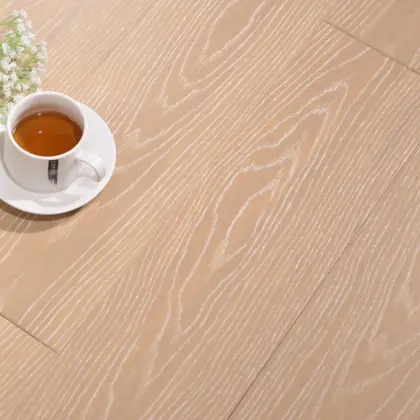 Interior Timber Solid Wood Skirting LVL Board Moulding