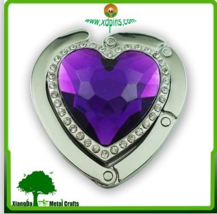 custom heart shaped metal bag hanger