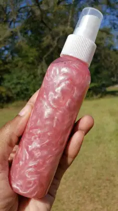 Gold Shimmery Strawberry Shortcake Body Spray - Shimmer Color Shifting Highlighting Illuminator