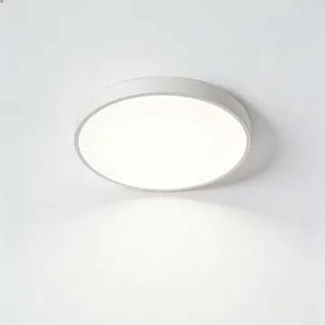 LED ceiling light with even soft output