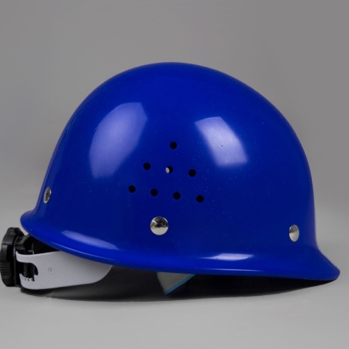 hard hats for construction workers