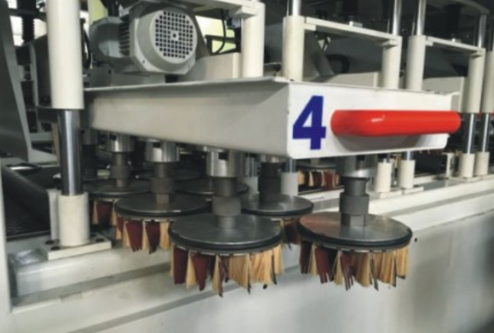 Solid wood special shape sanding machine