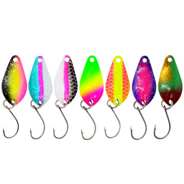 Fishing Lure Metal Spinner Spoon 2g 25mm Sharp Single Hook for Mackerel Bass Trout Trolling