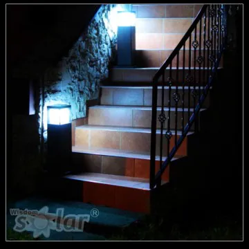 Cuboid solar power garden light with Long life